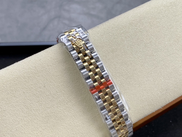 激安ロレックス着用イメージ